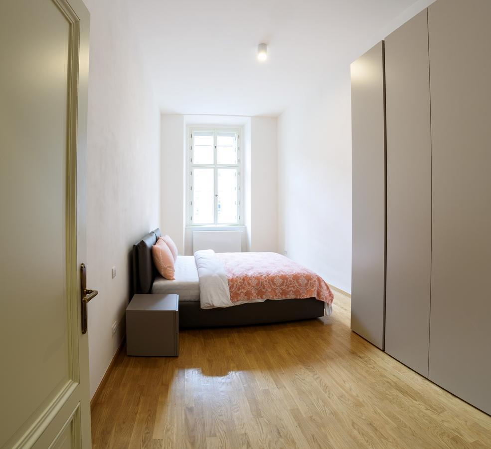 Prague Apartments Sokolovska 91 Dış mekan fotoğraf